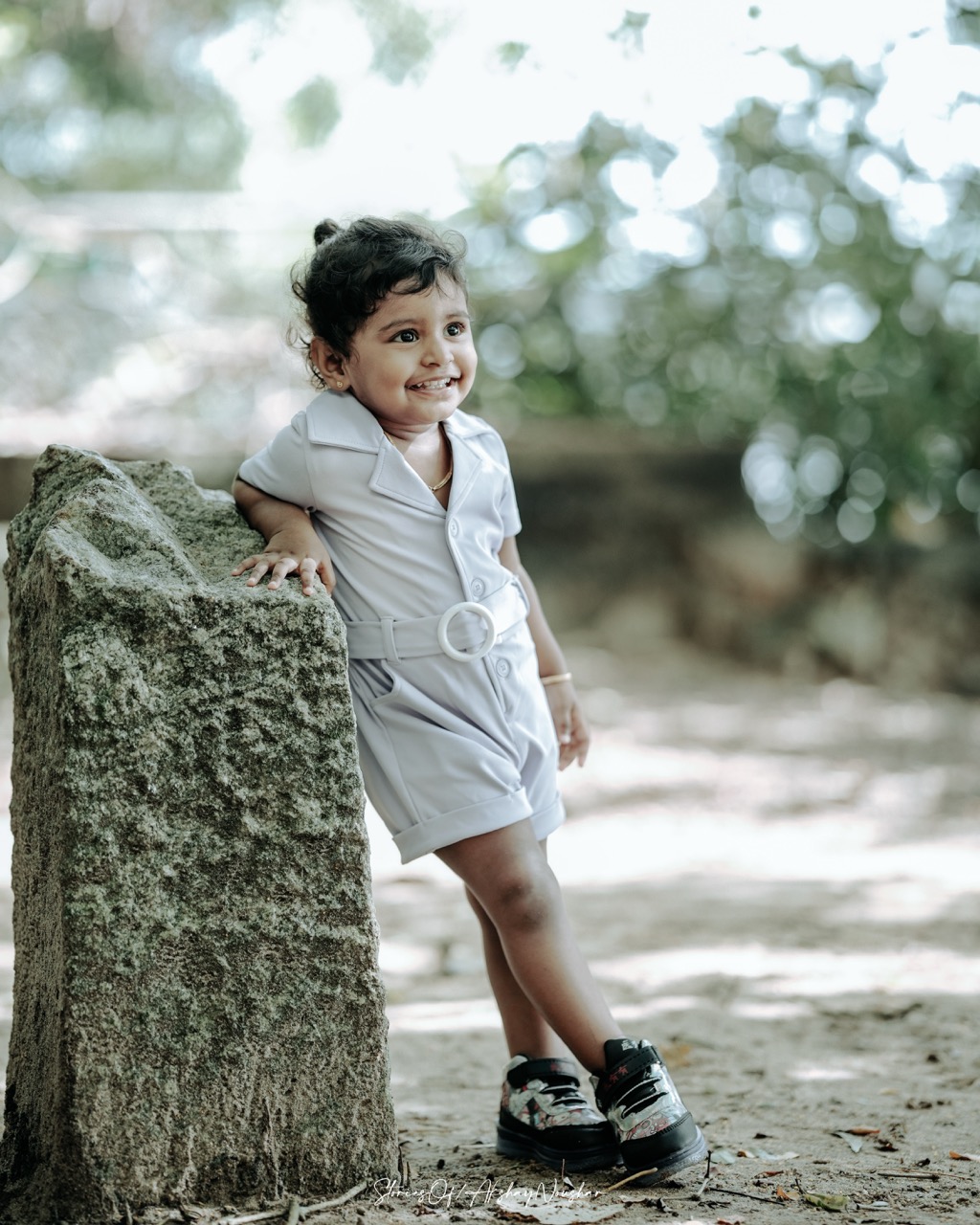 Sunlight Kid Sitting